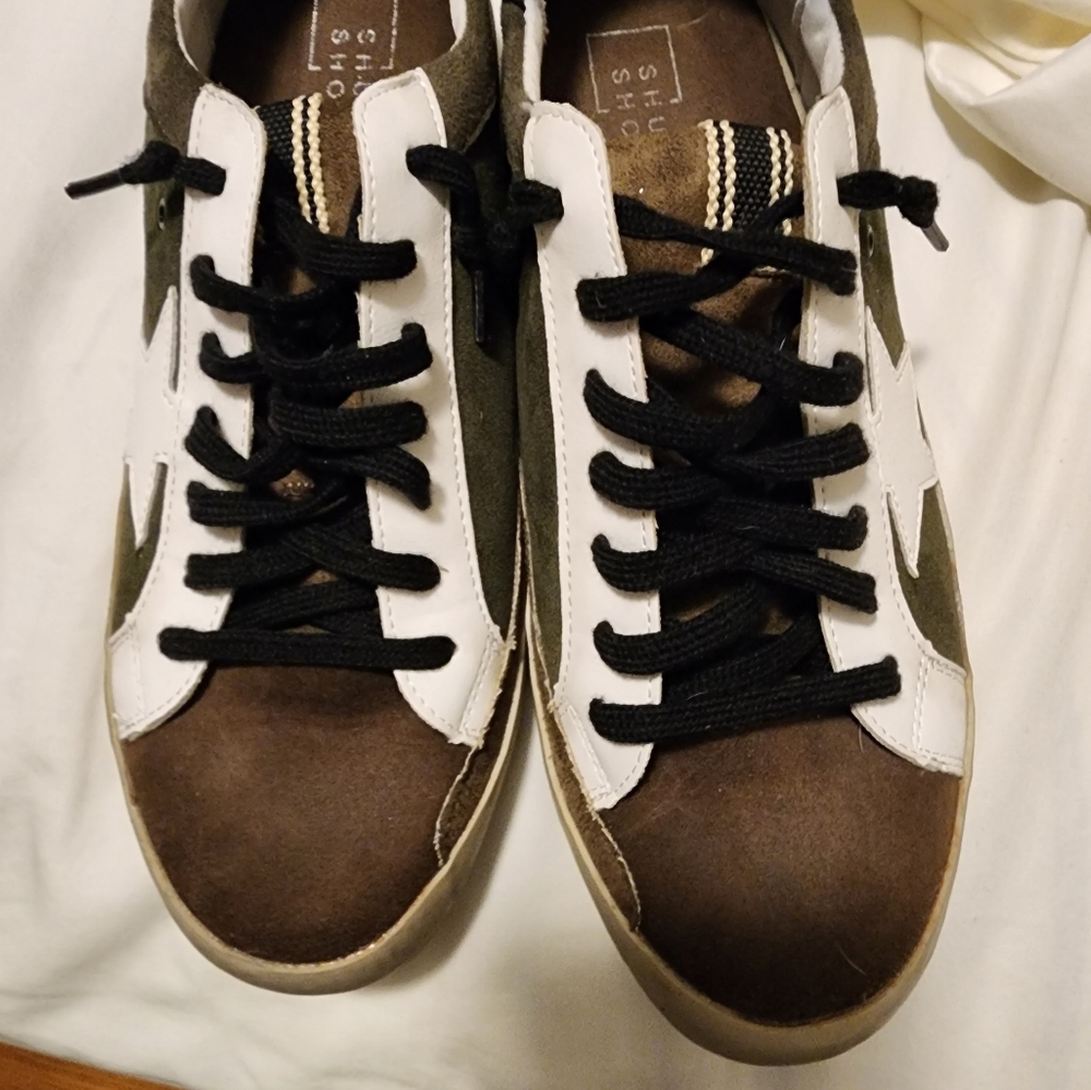 Shu shop sneakers